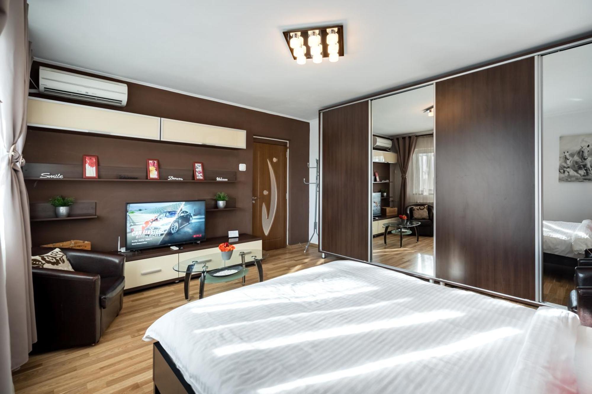 Studio 37 By Mrg Apartments Bucureşti Ngoại thất bức ảnh