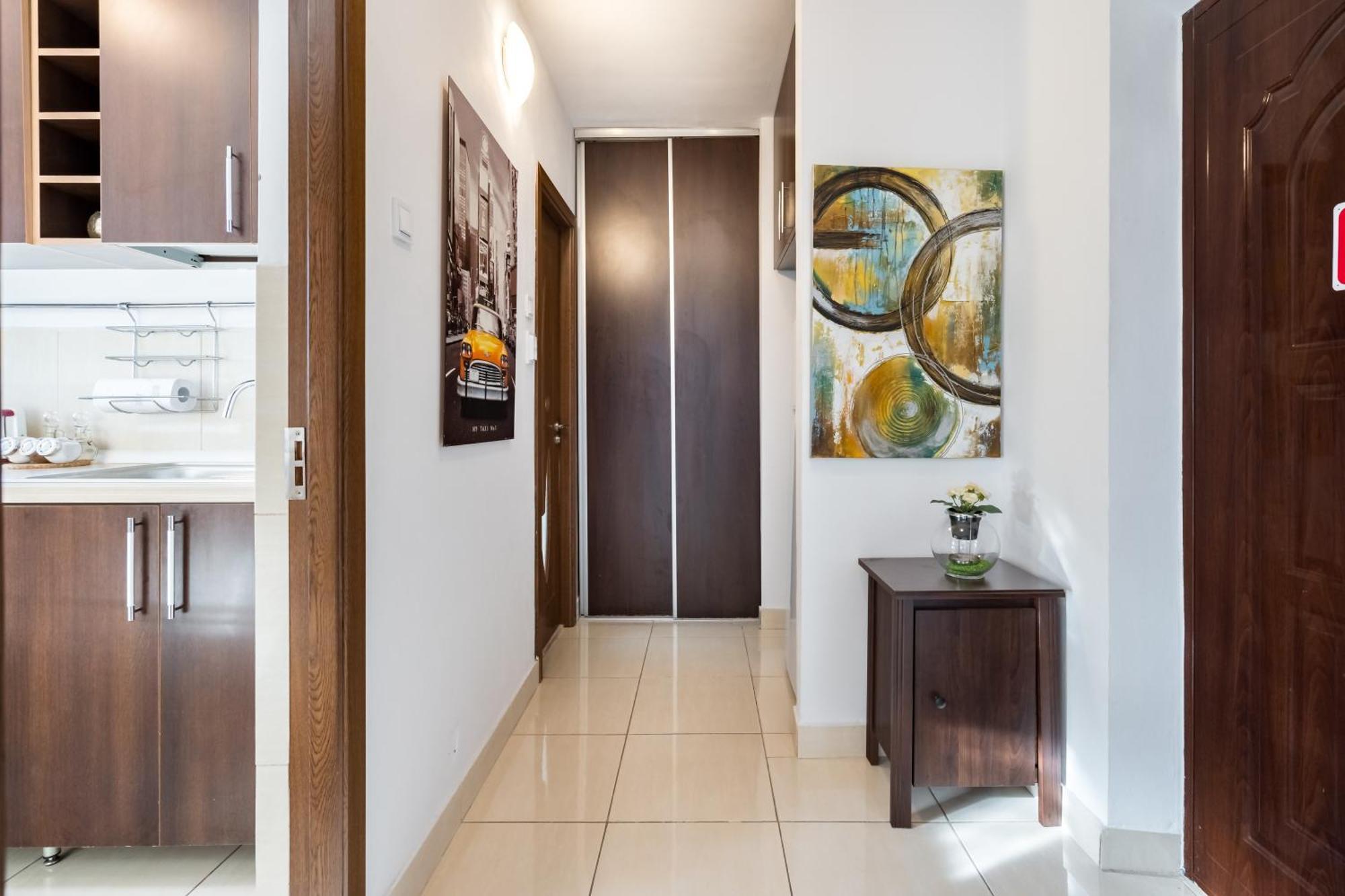 Studio 37 By Mrg Apartments Bucureşti Ngoại thất bức ảnh